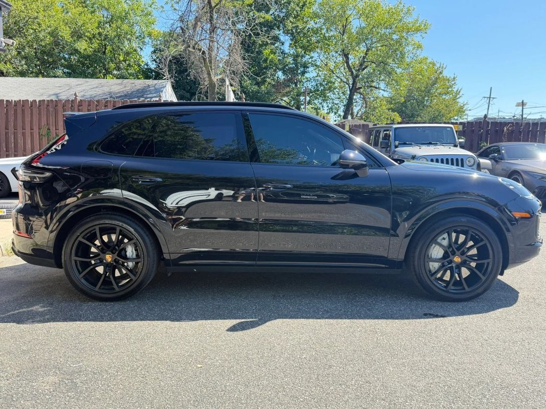 Suv in East Brunswick, NJ, United States 5 - 18867861