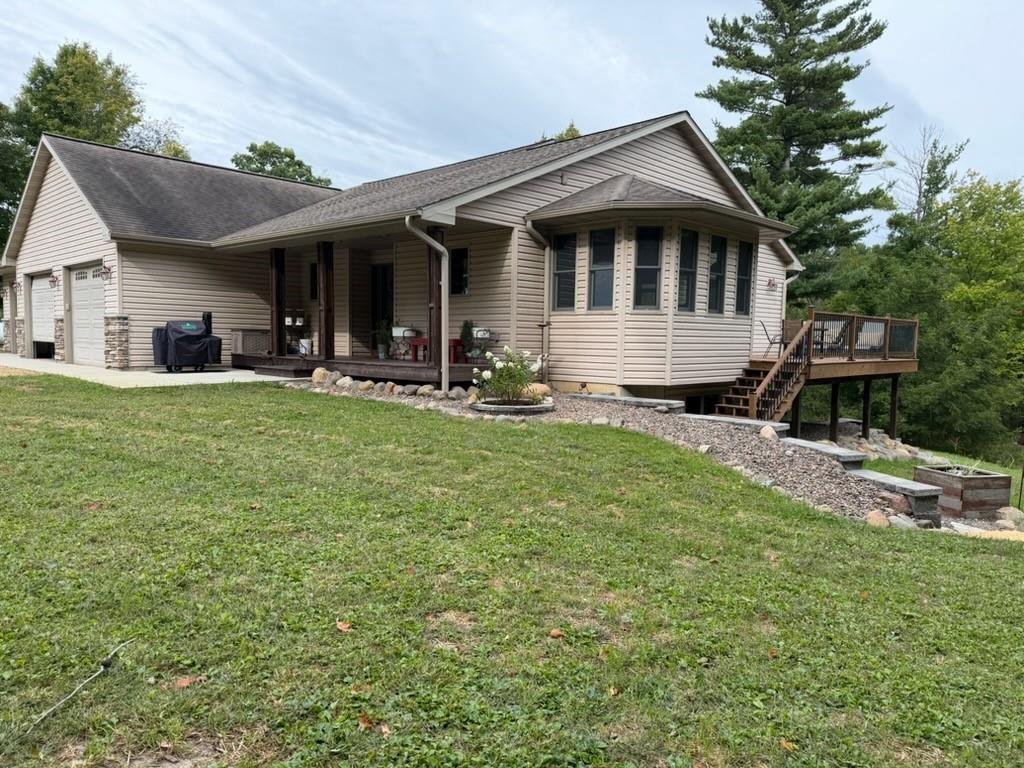 House in Amery, Wisconsin, United States 4 - 18865271