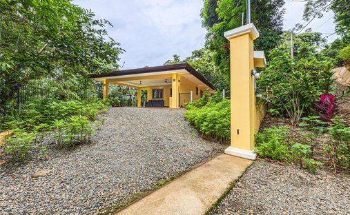 House in Dominicalito, Puntarenas Province, Costa Rica 1