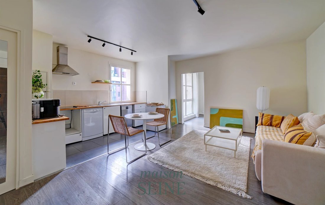 Apartment in Archives, Paris 3e Arrondissement, Paris 1 - 18863433