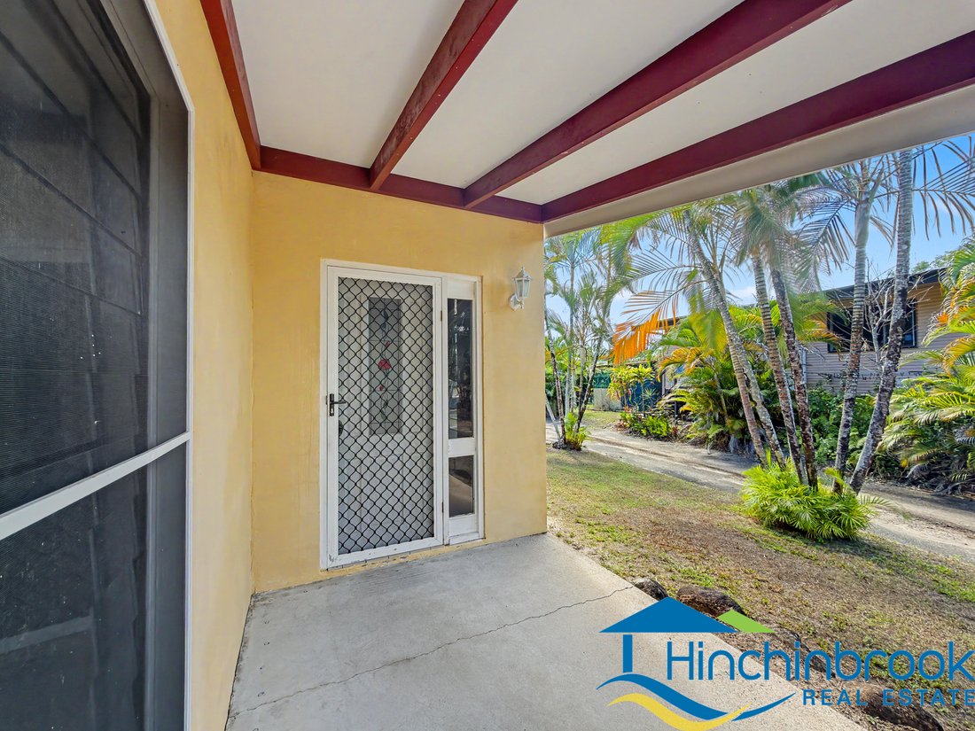 House in Cardwell, Queensland, Australia 5 - 18867573