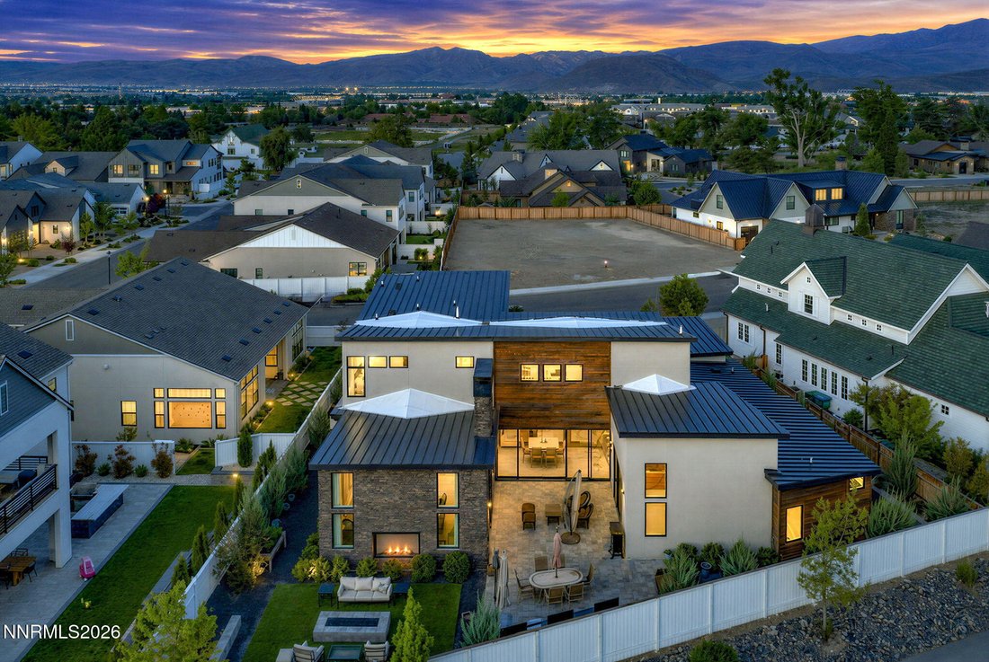 House in Reno, Nevada, United States 3 - 17923448