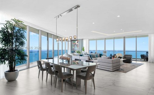 Condo in Sunny Isles Beach, Florida, United States 1