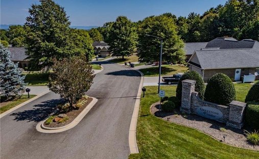 Condominio en Mount Airy, Carolina del Norte, Estados Unidos 1
