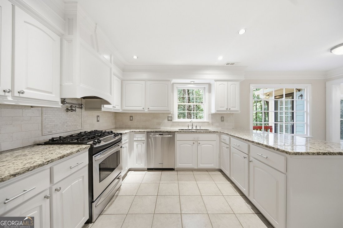 House in Alpharetta, Georgia, United States 2 - 18003573