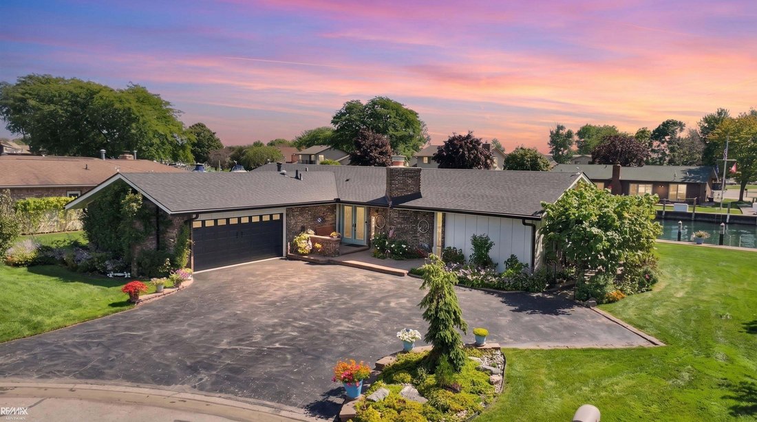 House in Clay Township, Michigan, United States 2 - 18865690