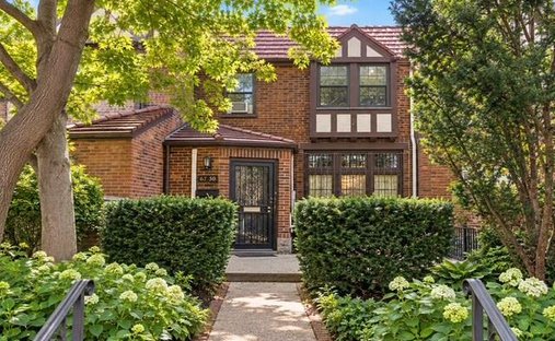 House in New York, New York, United States 1