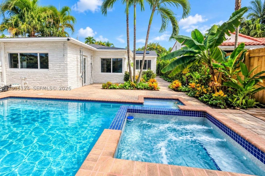 Casa a Miami, Florida, Stati Uniti 1 - 17864855