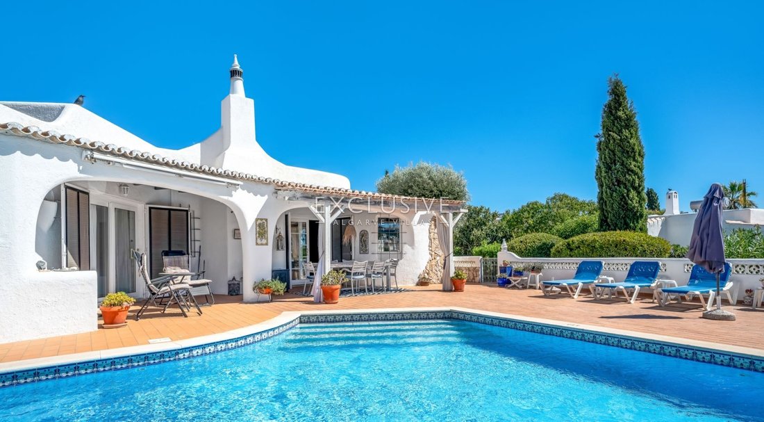Villa in Carvoeiro, Algarve, Portugal 2 - 18777625