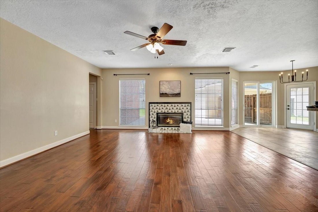 Casa a Houston, Texas, Stati Uniti 4 - 18866829