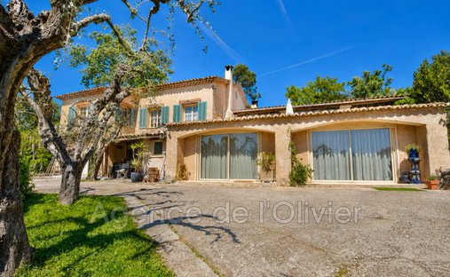 Villa en Valbonne, Provenza-Alpes-Costa Azul, Francia 1