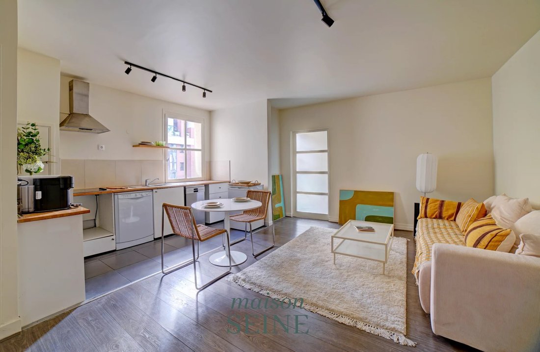 Apartment in Archives, Paris 3e Arrondissement, Paris 2 - 18863433