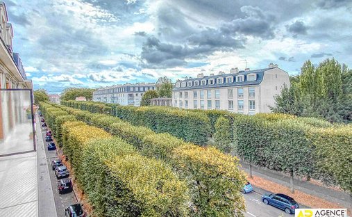 Apartment in Notre Dame, Versailles, France 1