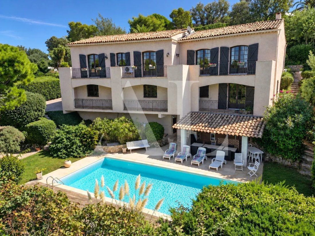 Villa in La Maure-Super Cannes, Vallauris, Frankreich 1 - 18863667