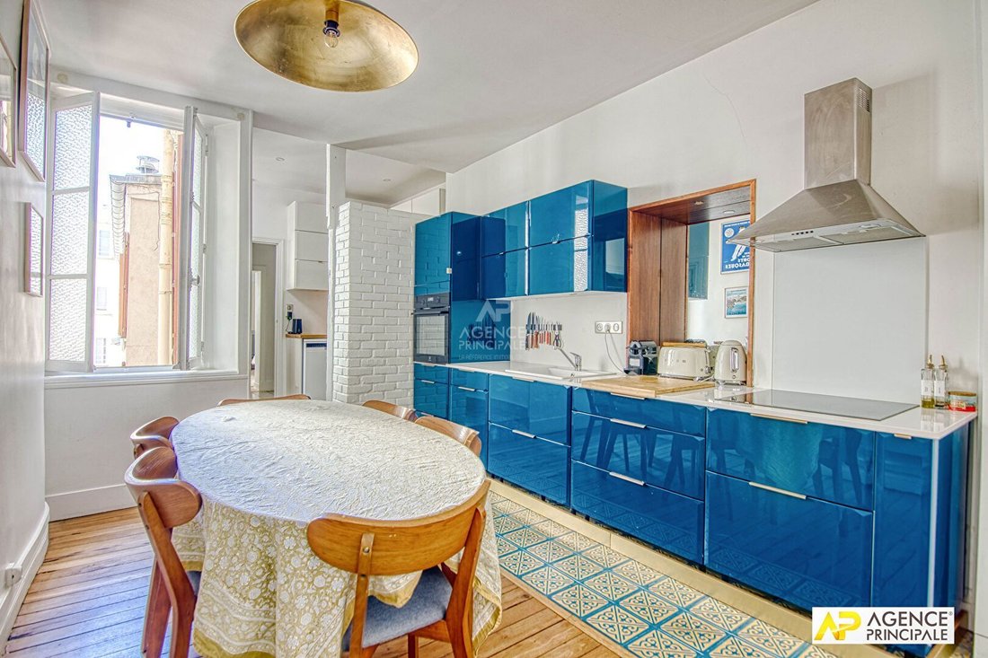 Apartment in Domaine National du Château, Versailles, France 2 - 18867256