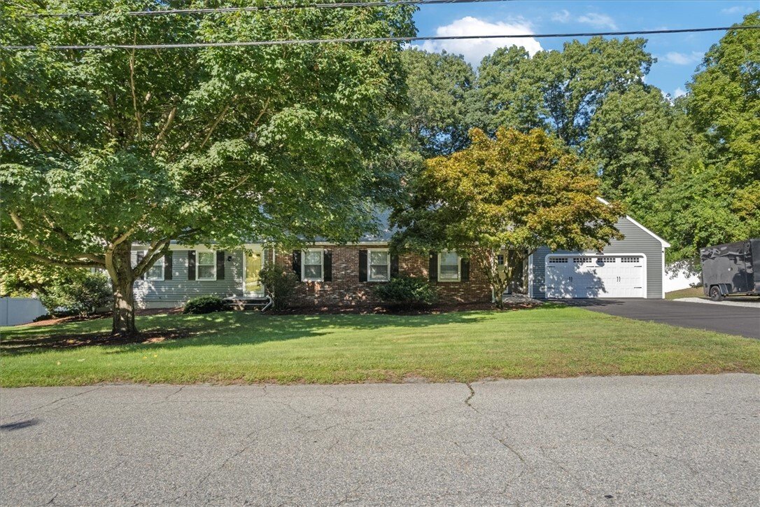 House in Cumberland, Rhode Island, United States 2 - 18865394