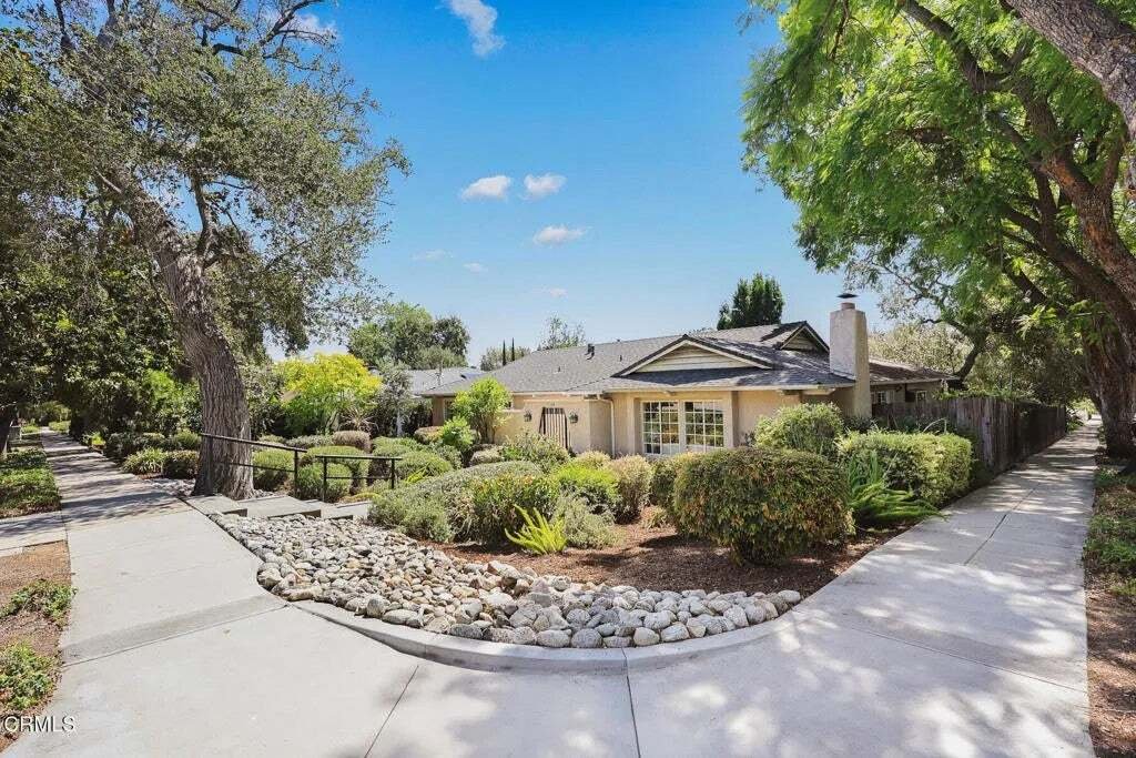 Maison à Sierra Madre, Californie, États-Unis 3 - 18866616