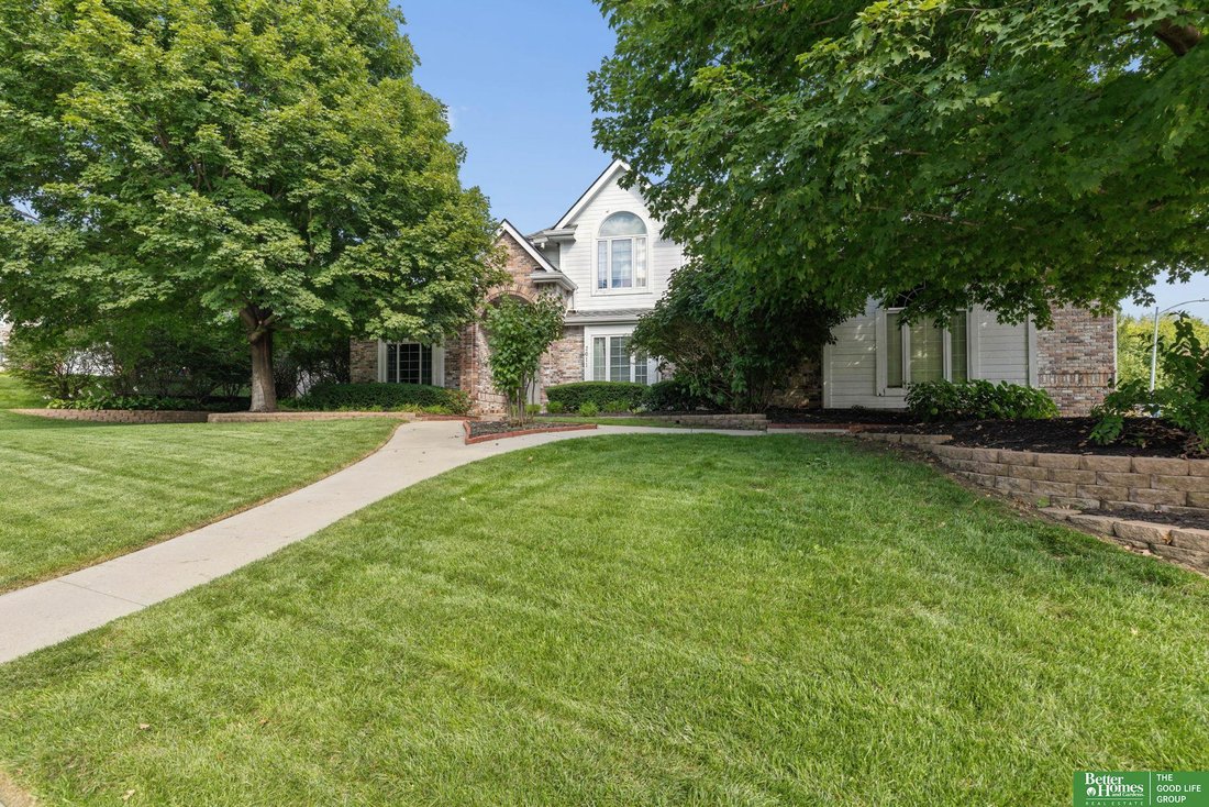 House in Omaha, Nebraska, United States 3 - 18848073