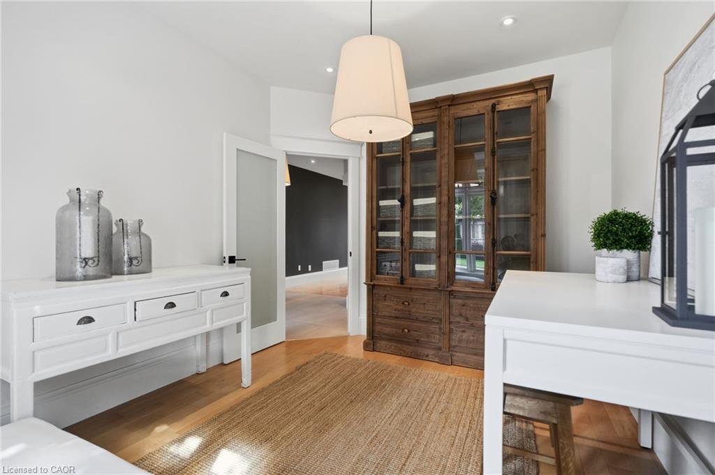 House in Oakville, Ontario, Canada 4 - 18865337