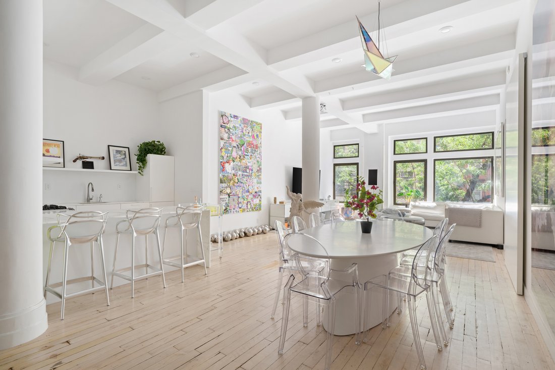 Co Op in New York, New York, United States 3 - 18866968