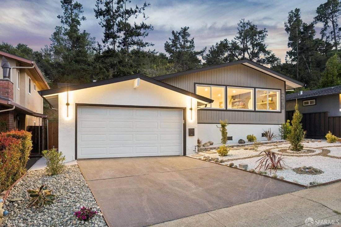 House in San Bruno, California, United States 2 - 18864637