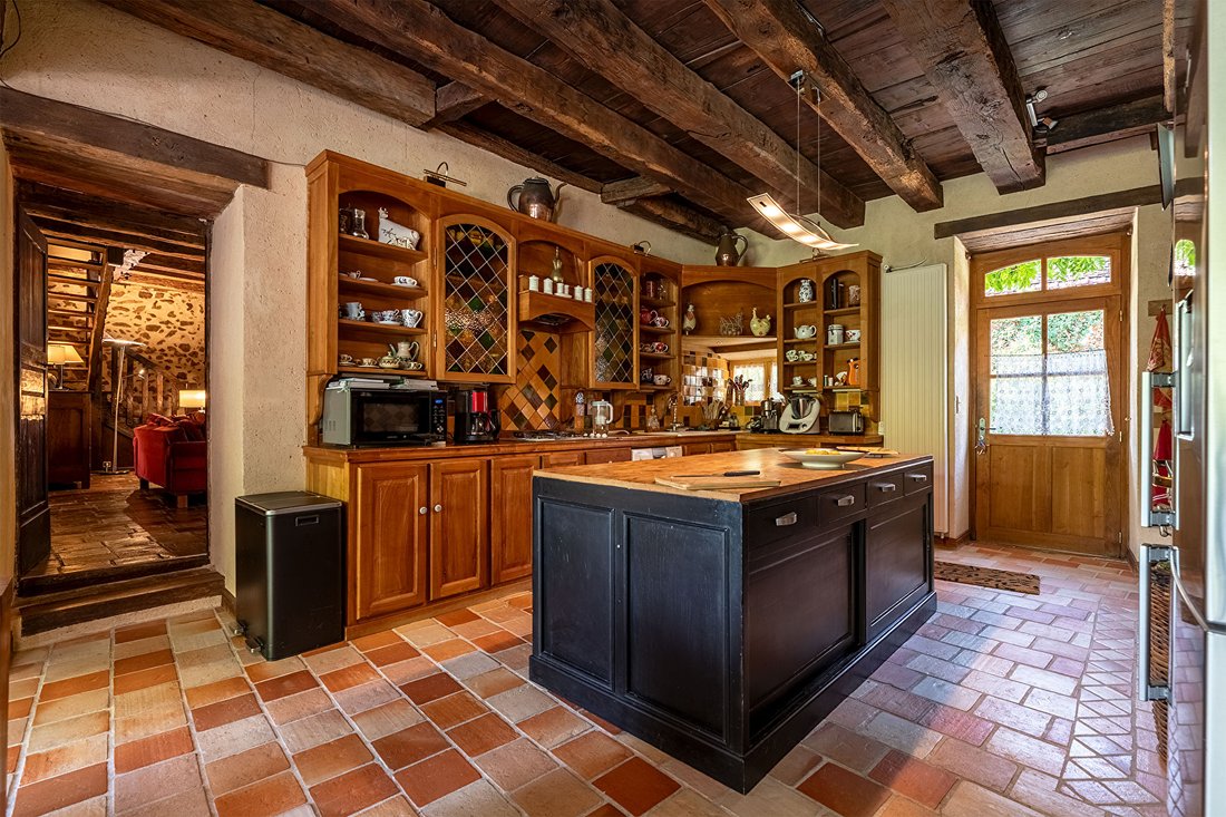Villa in Issac, Nouvelle-Aquitaine, France 3 - 18864437