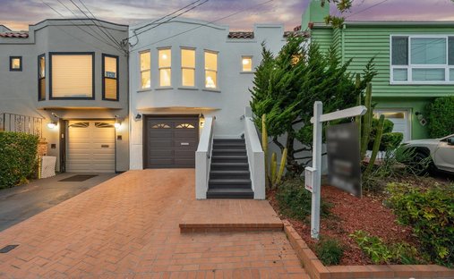 House in Colma, California, United States 1