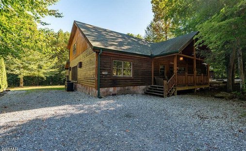 House in Cosby, Tennessee, United States 1