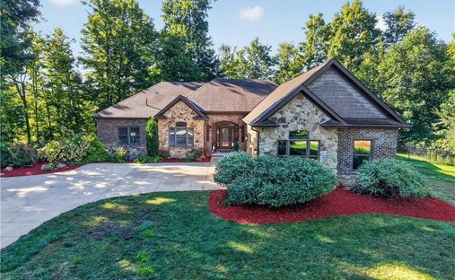 House in Kirtland Hills, Ohio, United States 1