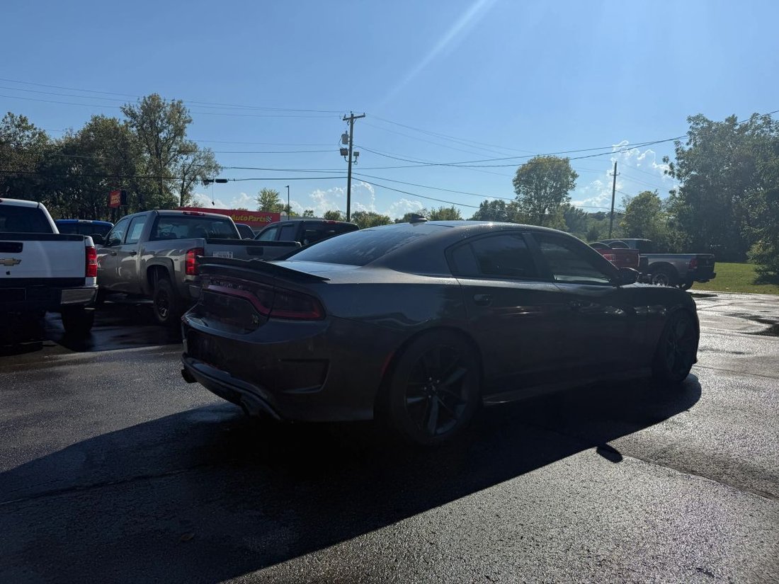 Sedan in Anderson, IN, United States 5 - 18867855