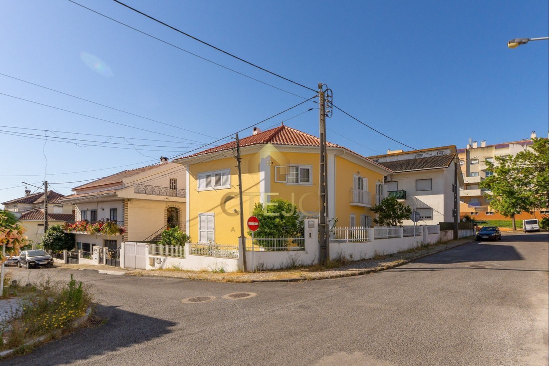 Villa a Santa Iria de Azoia, Sao Joao da Talha e Bobadela, Lisbona, Portogallo 2 - 18867484