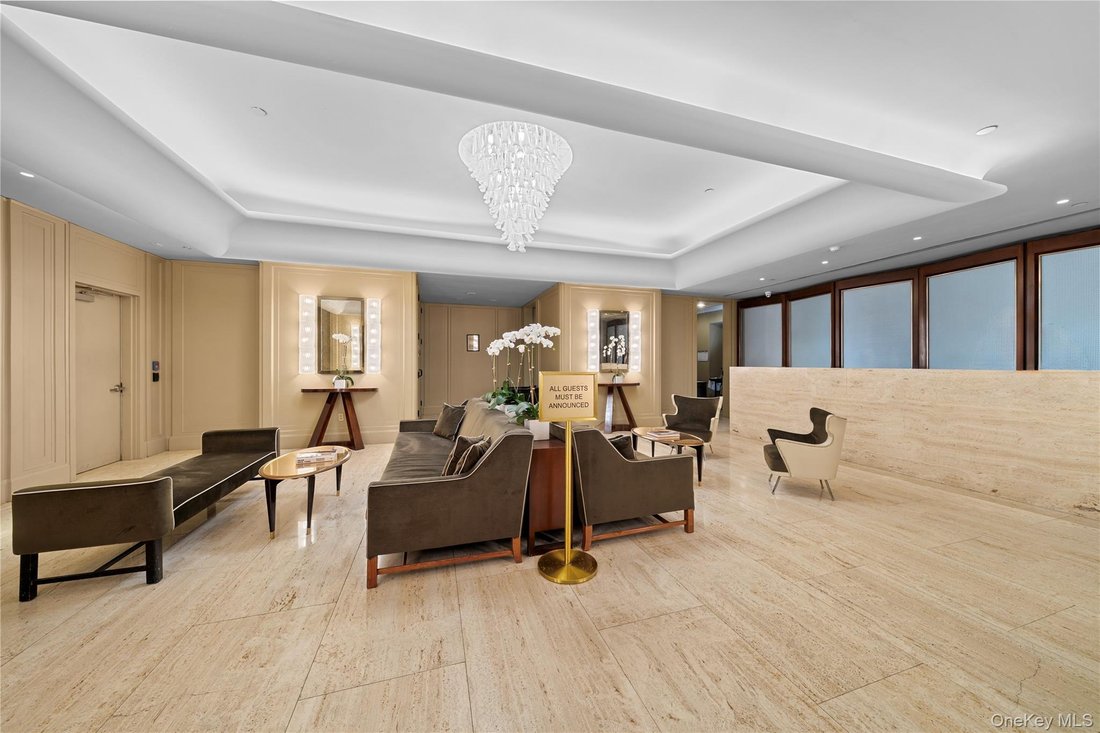 Condo in New York, New York, United States 2 - 17065824