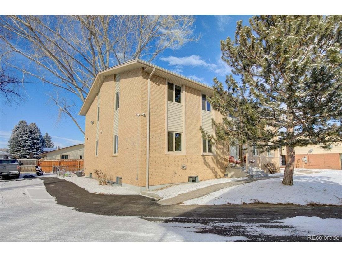 Autres à Longmont, Colorado, États-Unis 2 - 18865072