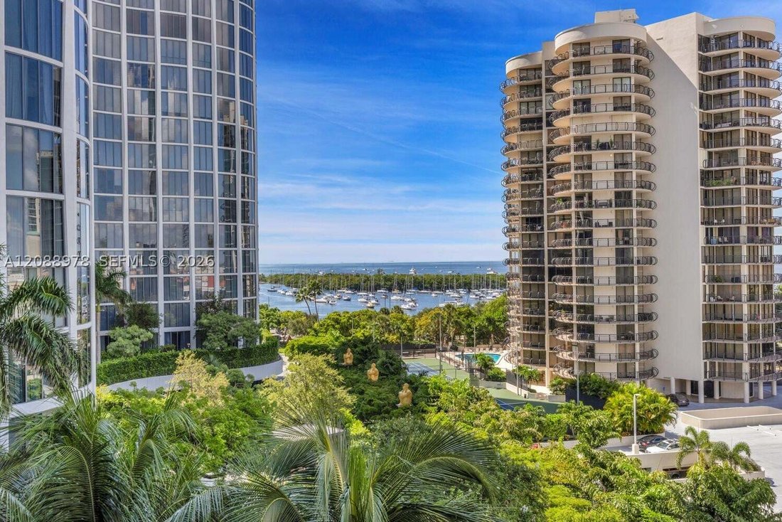 Appartement à Miami, Floride, États-Unis 1 - 18866413