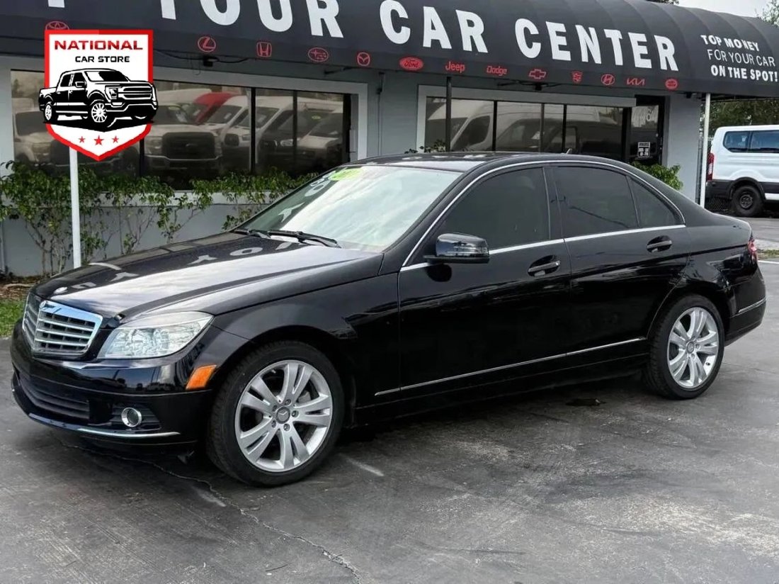 Sedan in West Palm Beach, FL, United States 1 - 18868081