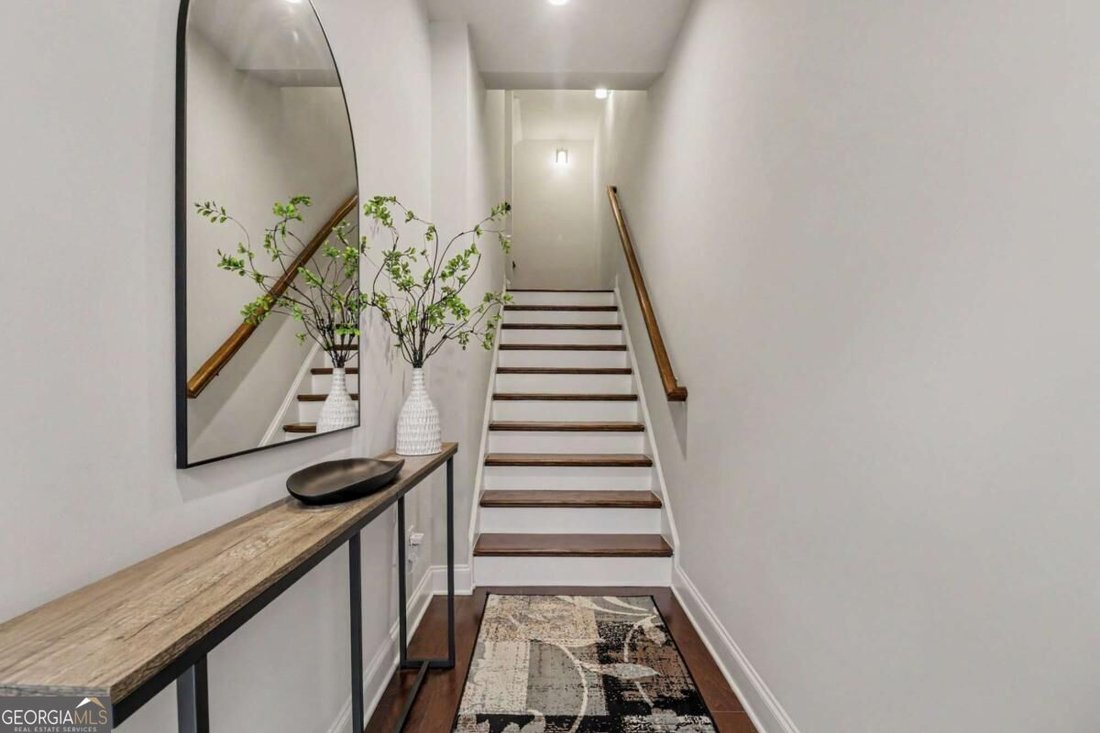 Townhouse in Chamblee, Georgia, United States 3 - 18865796