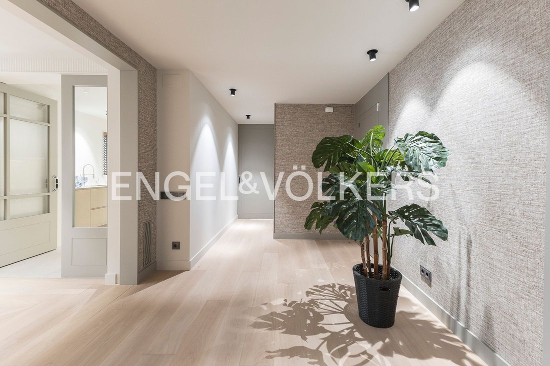 Wohnung in Sarrià-Sant Gervasi, Barcelona, Spanien 5 - 18459702