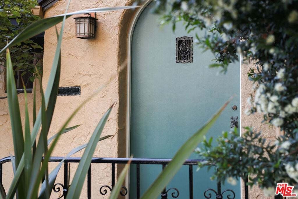 House in Glendale, California, United States 4 - 18866347