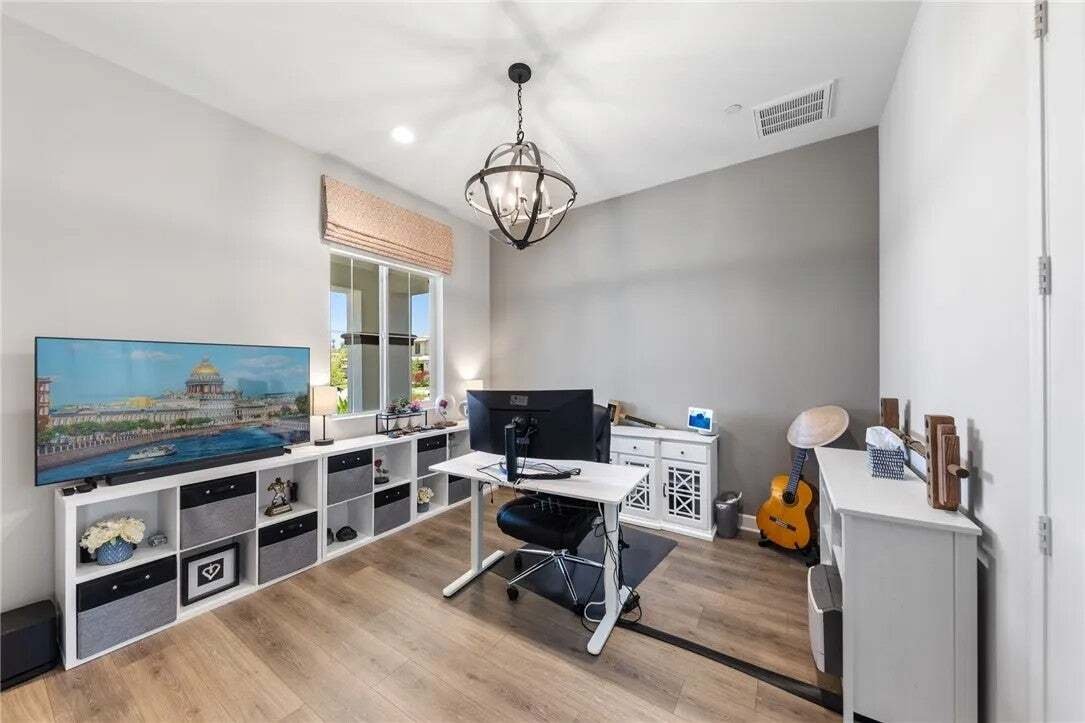 House in Riverside, California, United States 5 - 18866660