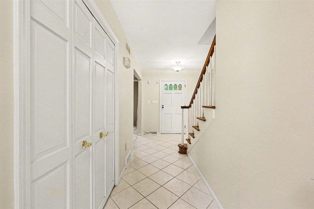 Casa a Summit Township, Michigan, Stati Uniti 3 - 18865684