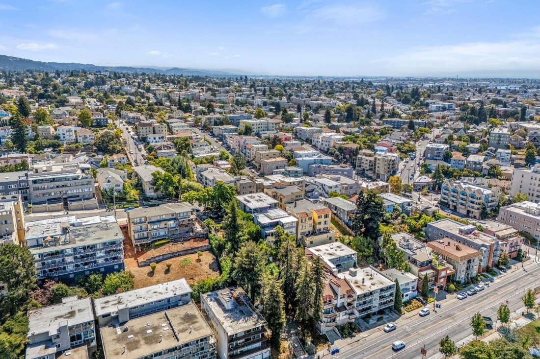Altro a Oakland, California, Stati Uniti 5 - 18865946