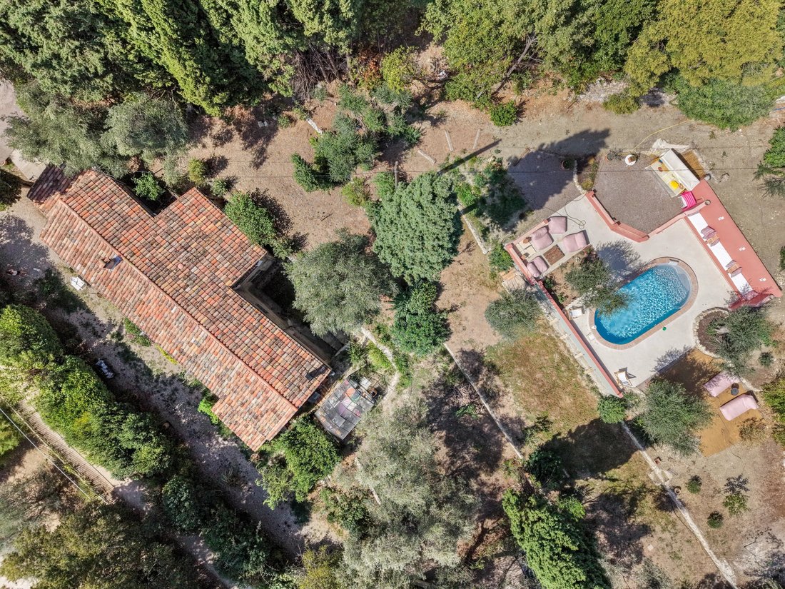 Villa en Grasse, Provenza-Alpes-Costa Azul, Francia 4 - 18867473