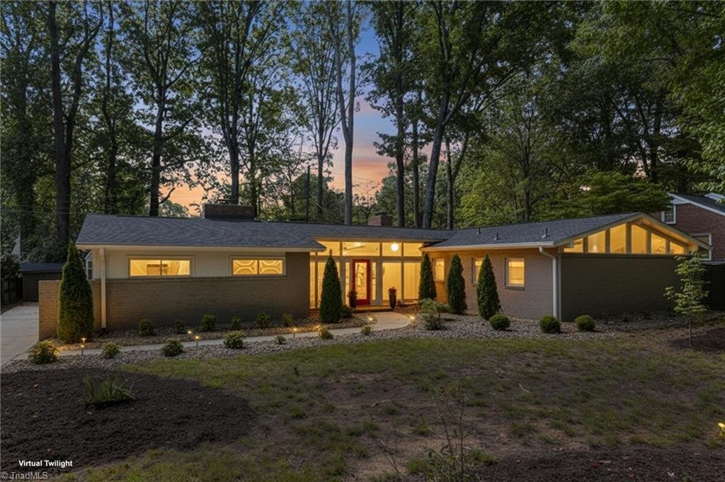 Casa a Greensboro, Carolina del Nord, Stati Uniti 1 - 18866129