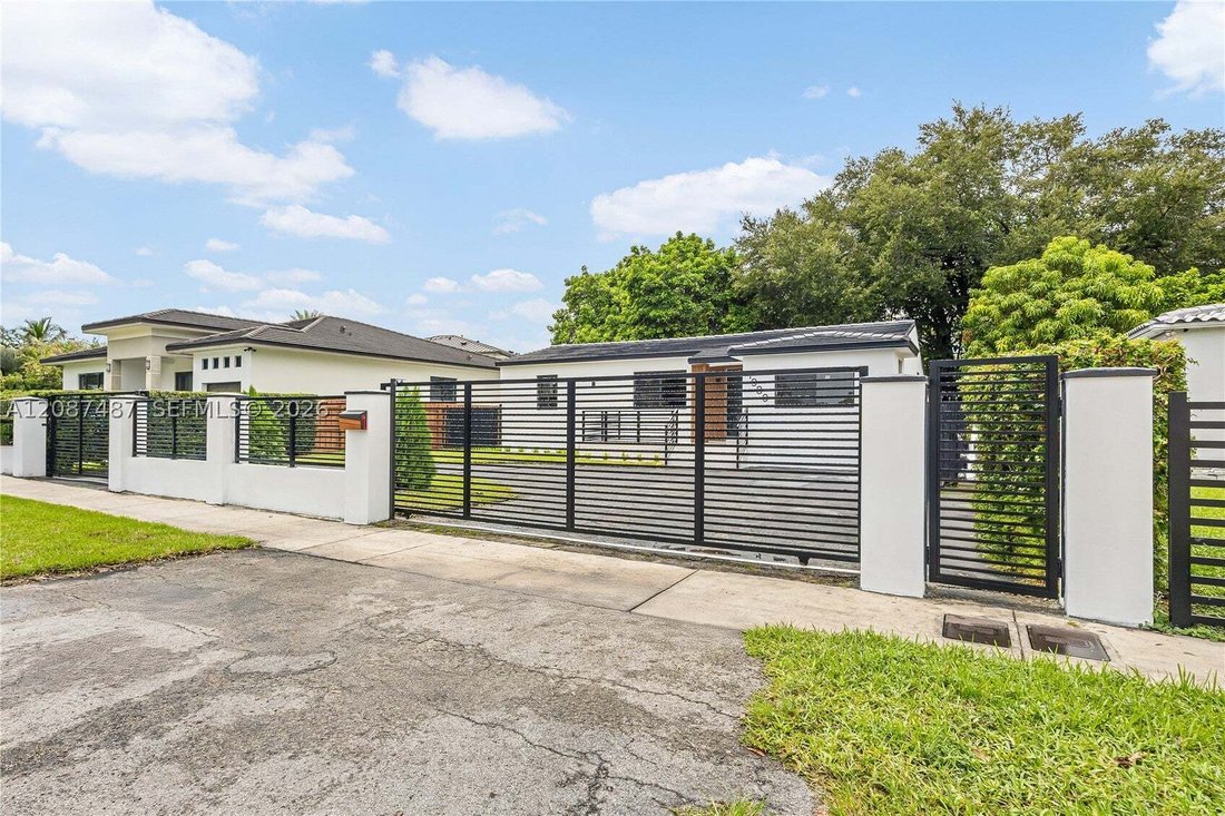 House in Miami, Florida, United States 2 - 18866403