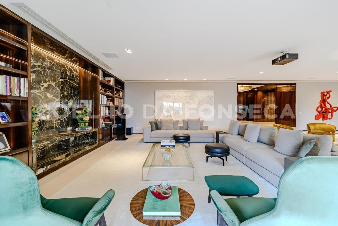 Condo in São Paulo, State of São Paulo, Brazil 4 - 18161805