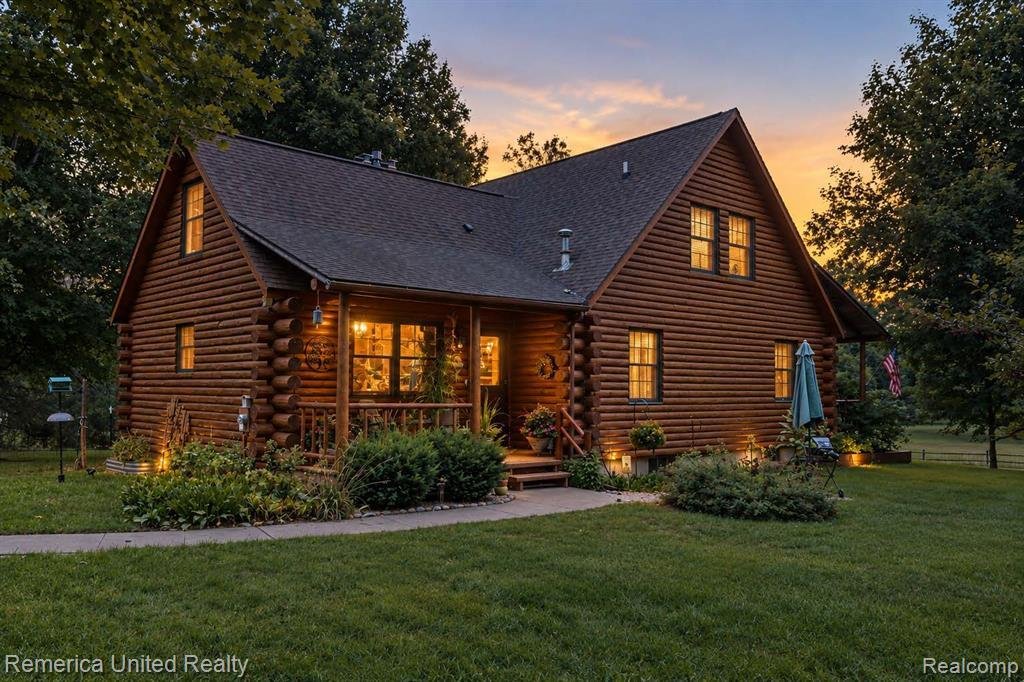 House in Otisville, Michigan, United States 1 - 18861245
