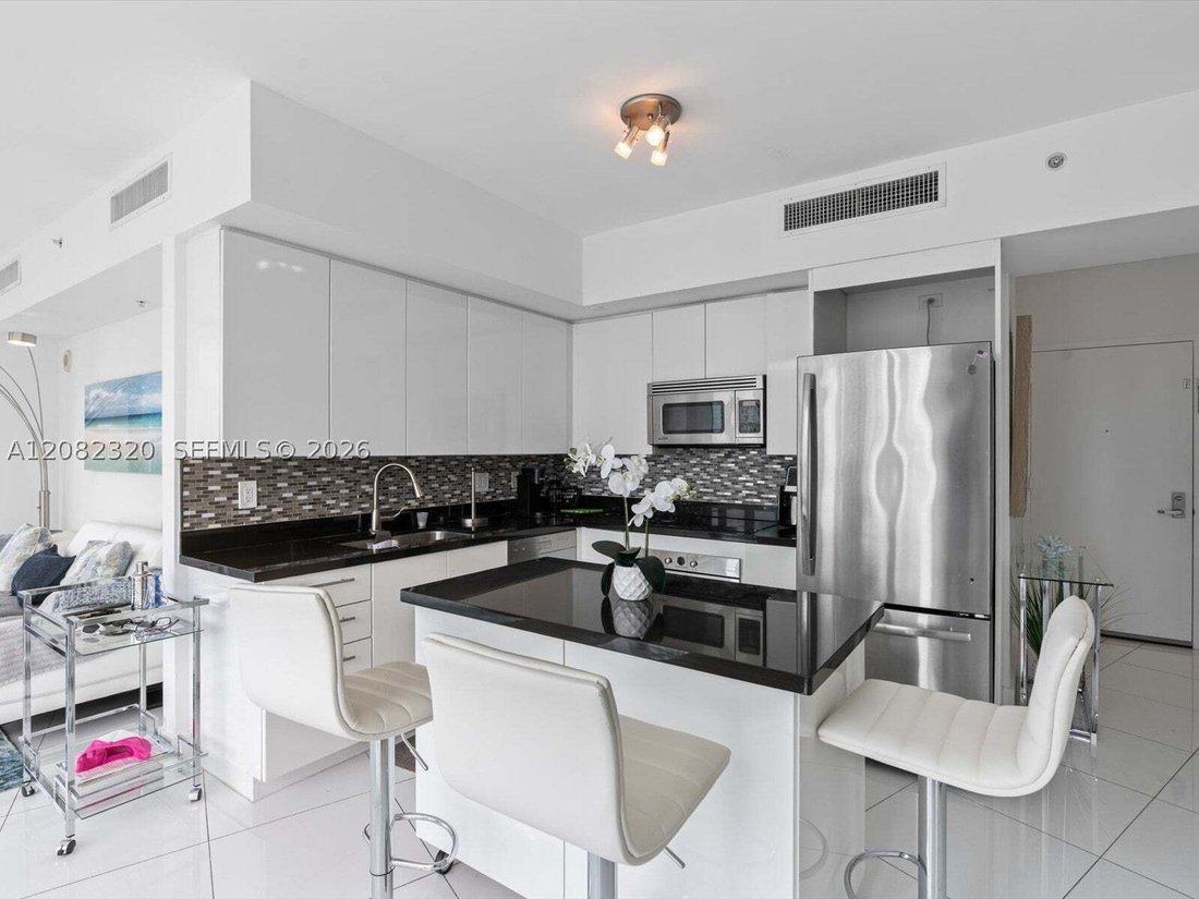 Condominio a Miami, Florida, Stati Uniti 5 - 18779062