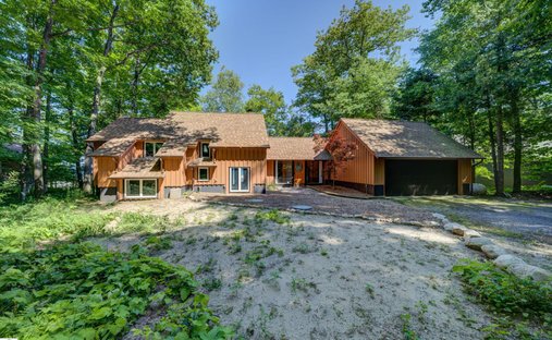 House in Suttons Bay, Michigan, United States 1
