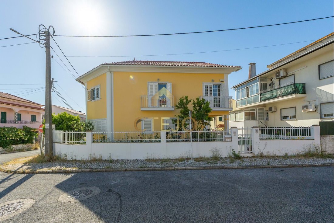 Villa a Santa Iria de Azoia, Sao Joao da Talha e Bobadela, Lisbona, Portogallo 1 - 18867484