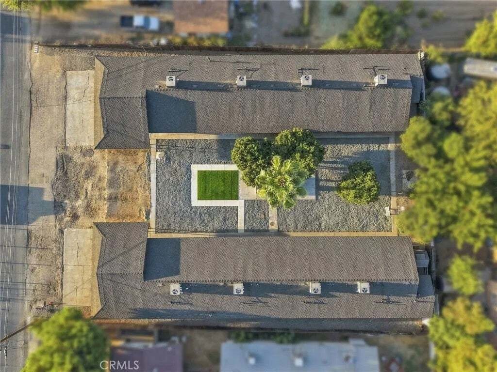 Porterville, California, United States 2 - 18866646